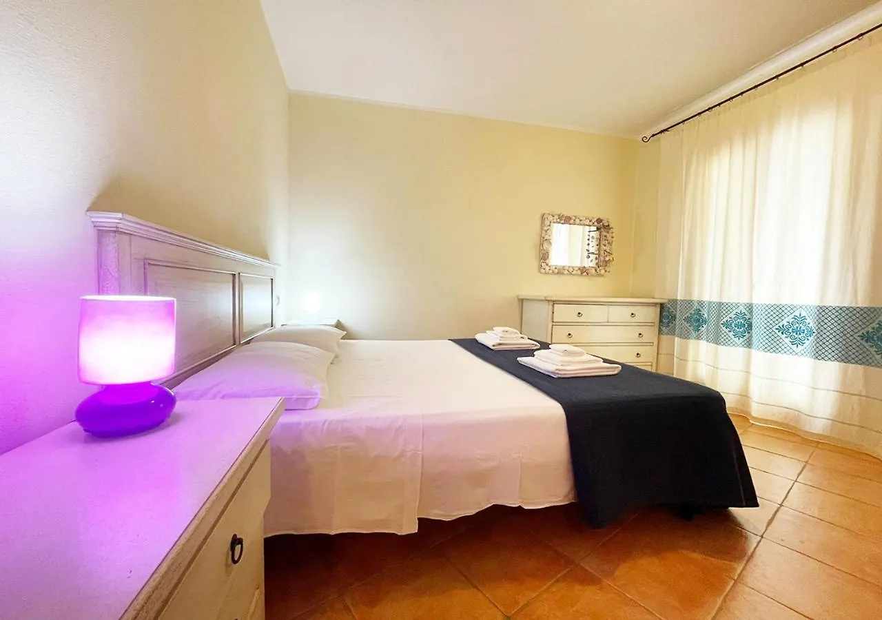 Pgs Immobiliare Residenza Daniela Trilocale Con Balcone Vista Mare La Maddalena Apartment La Maddalena  Italy