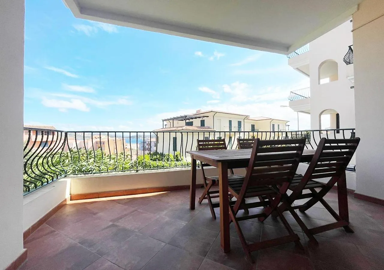 Pgs Immobiliare Residenza Daniela Trilocale Con Balcone Vista Mare La Maddalena Apartment La Maddalena