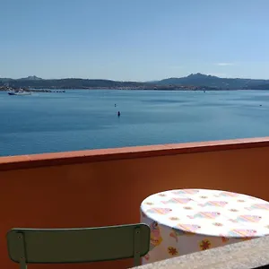 Appartamentino Panoramico...con Finestra Sul Mare! Apartment